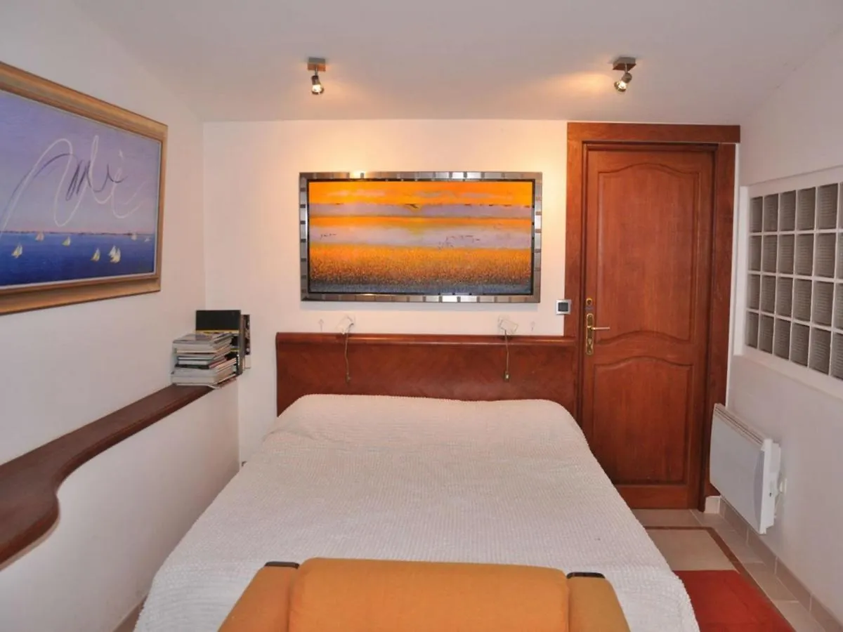 Maison A 100M De La Mer Avec Wifi, Parking Prive Et Jardin, Au Coeur De Tregastel - Fr-1-368-210 Holiday home