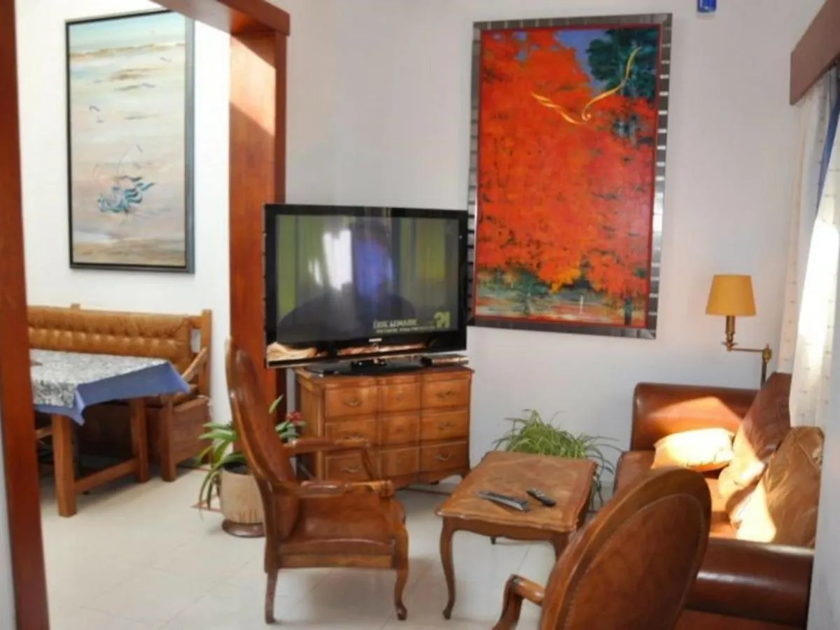 Holiday home Maison A 100M De La Mer Avec Wifi, Parking Prive Et Jardin, Au Coeur De Tregastel - Fr-1-368-210