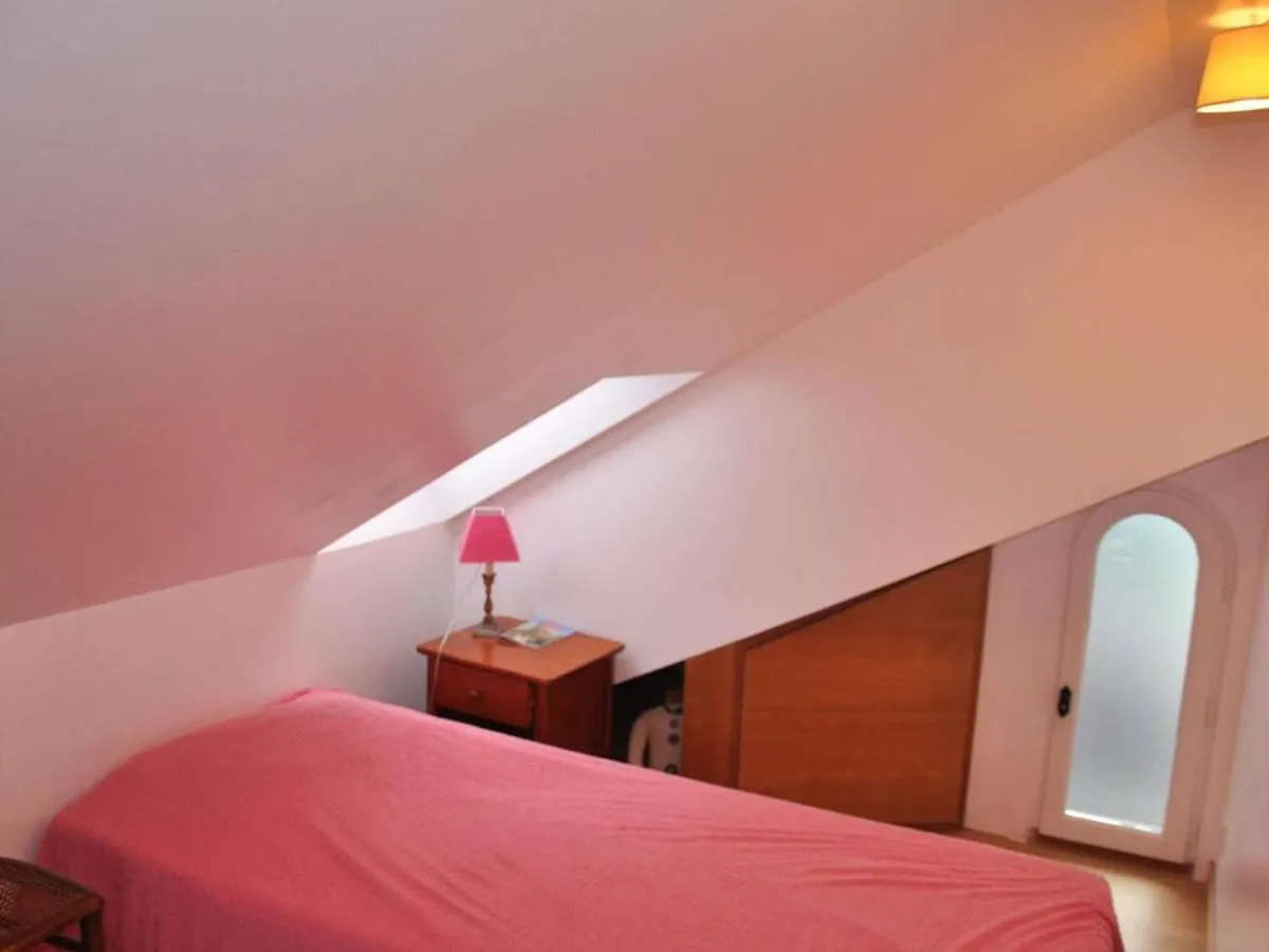 Maison A 100M De La Mer Avec Wifi, Parking Prive Et Jardin, Au Coeur De Tregastel - Fr-1-368-210 0*,  France